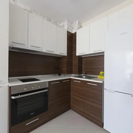 Apartment Aquarelle Vip 2